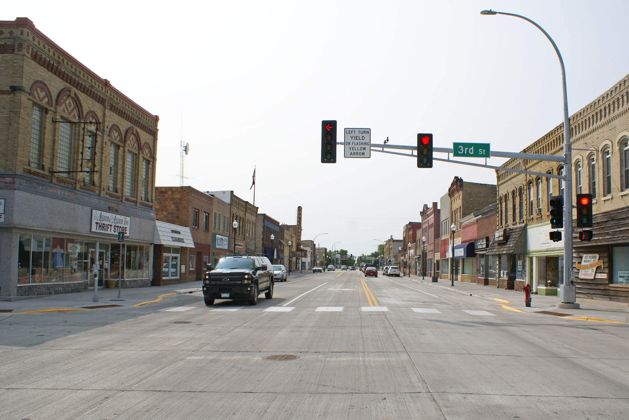 A present-day photo of downtown Litchfield